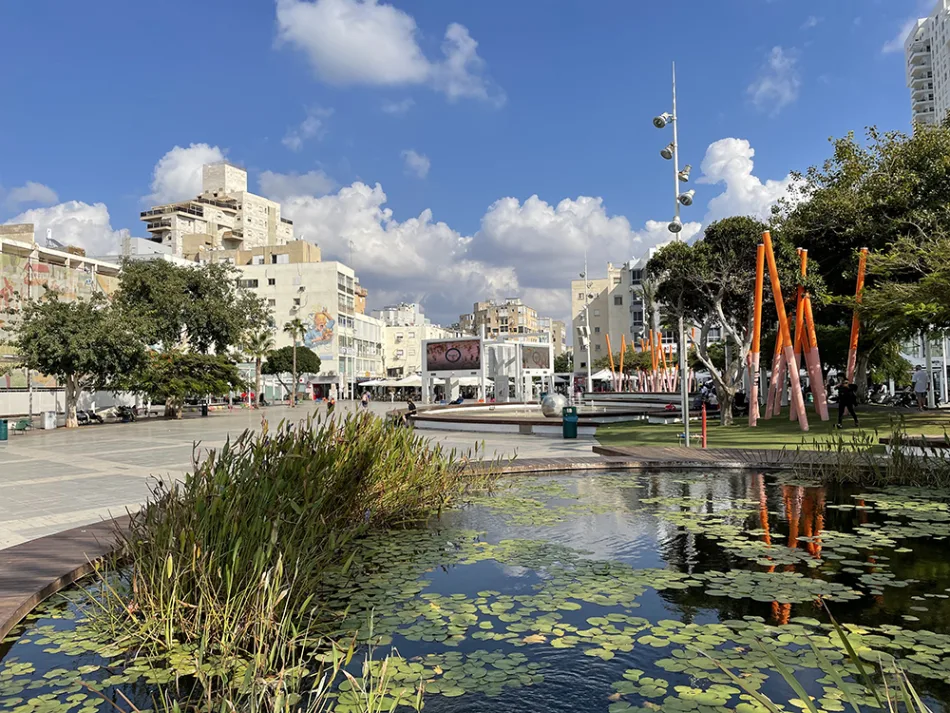 כיכר העצמאות החדשה